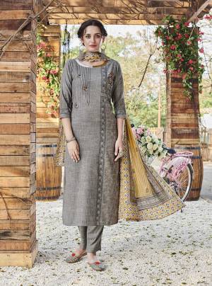 Here Is A Pretty Reeadymade Straight Suit In Grey Color. This Readymade Suit Is Available In All Regular Sizes And Also It Is Light In Weight And Easy To Carry All Day Long. 