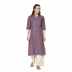 For Your Casual Wear, Grab This Pretty Readymade Straight Kurti In Purple Color Fabricated On Rayon. This Kurti Can Be Paired With Same Or Contrasting Colored Pants, Leggings Or Plazzo.