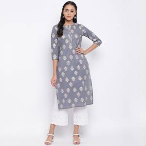 For Your Casual Or Semi-Casuals, Grab This Simple Readymade Straight Kurti In Grey Color Fabricated On Cotton. Its Fabric Is soft Towards Skin And Esnures Superb Comfort All Day Long.