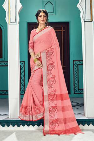Simple And Elegant Looking Saree In Pink Color Paired With Pink Colored Blouse. This Saree And Blouse Are Fabricated On Linen Cotton Beautified With Weave. Buy Now.