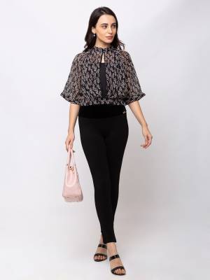Here Is A Trendy and Pretty Readymade Top For Your College Or Outing. It Is Light In Weight And Its Fabric Ensures Superb Comfort All Day Long.