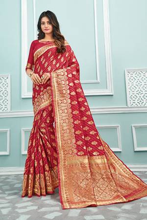 Simple And Elegant Looking Silk Based saree Is Here In Red Color. This Saree and Blouse Are Fabricated On Cotton Handloom Beautified With Weave All Over. Buy Now