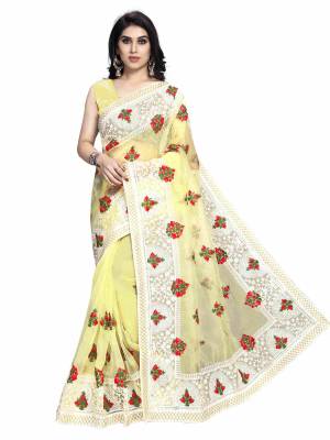 Look Pretty Wearing This Lovely Designer Saree