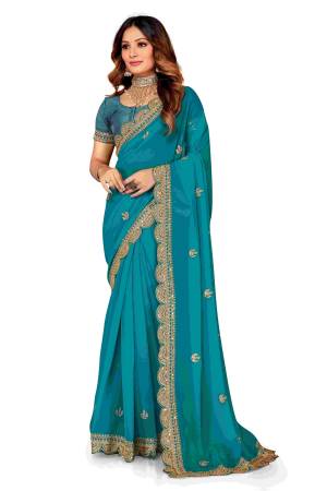 Look Pretty Wearing This Lovely Designer Saree