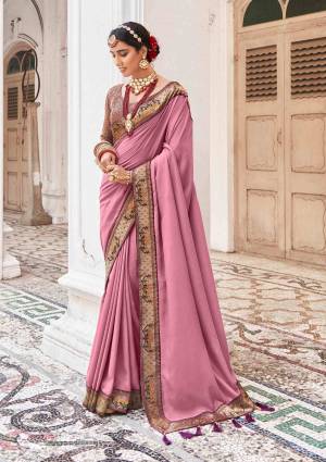 Look Pretty Wearing This Lovely Designer Saree