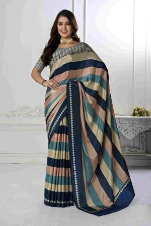 Look Pretty Wearing This Lovely Designer Saree