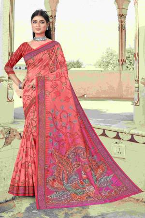 Look Pretty Wearing This Lovely Designer Saree