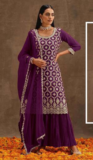 Shine Bright In This Beautiful  Designer  Semistiched  Suit Collection