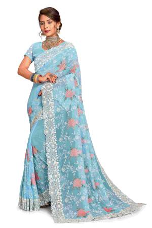 Look Pretty Wearing This Lovely Designer  Saree
