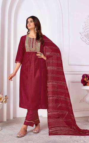 Shine Bright In This Beautiful Designer Readymade  kurti 