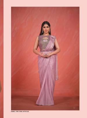 Look Pretty Wearing This Lovely Designer  Ready To wear Saree