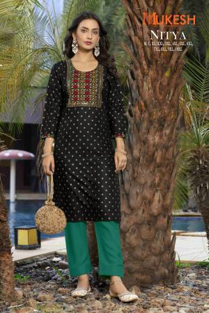 Shine Bright In This Beautiful Designer Readymade  kurti 