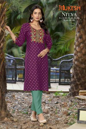 Shine Bright In This Beautiful Designer Readymade  kurti 