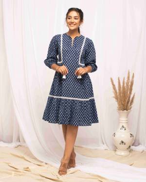 Shine Bright In This Beautiful Designer Readymade  kurti 