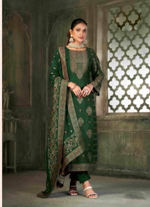 Shine Bright In This Beautiful  Designer  Semistiched  Suit Collection