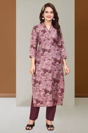 Shine Bright In This Beautiful Designer Readymade  kurti 