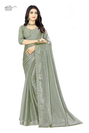 Look Pretty Wearing This Lovely Designer  Saree