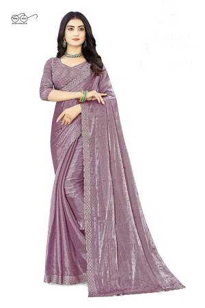 Look Pretty Wearing This Lovely Designer  Saree