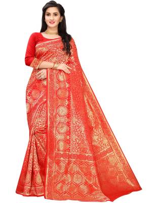 Look Pretty Wearing This Lovely Designer   Saree