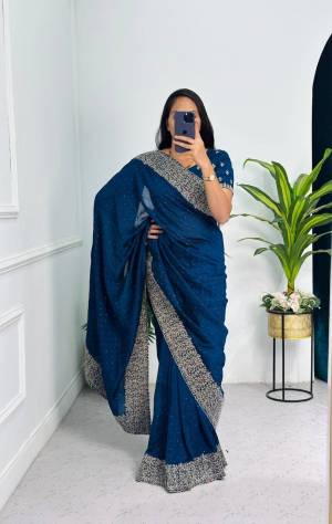 Look Pretty Wearing This Lovely Designer  Saree