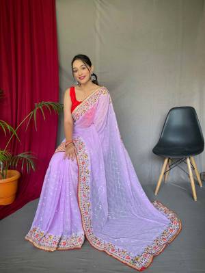 Look Pretty Wearing This Lovely Designer  Saree