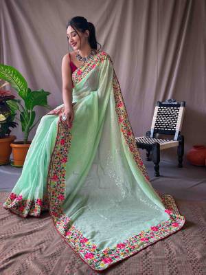 Look Pretty Wearing This Lovely Designer  Saree