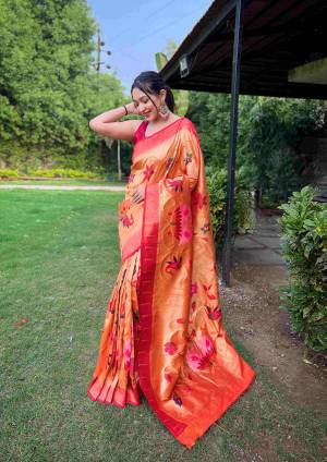 Look Pretty Wearing This Lovely Designer  Saree