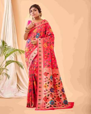 Look Pretty Wearing This Lovely Designer  Saree