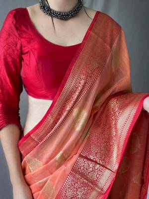 Look Pretty Wearing This Lovely Designer  Saree