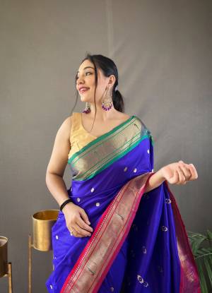 Look Pretty Wearing This Lovely Designer  Saree