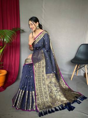 Look Pretty Wearing This Lovely Designer  Saree