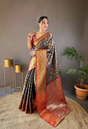 Look Pretty Wearing This Lovely Designer  Saree