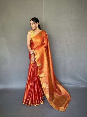 Look Pretty Wearing This Lovely Designer  Saree