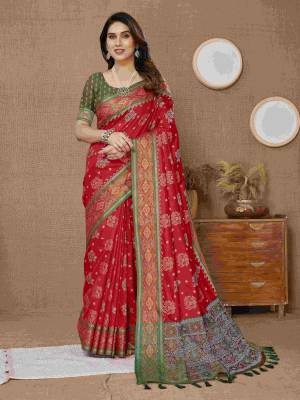 Look Pretty Wearing This Lovely Designer  Saree