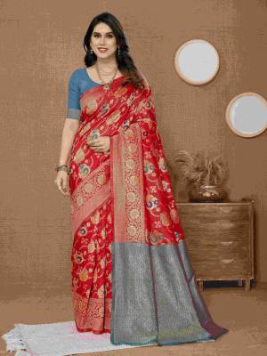 Look Pretty Wearing This Lovely Designer  Saree