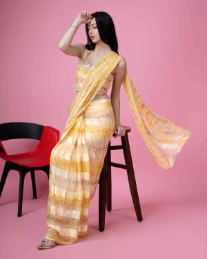 Look Pretty Wearing This Lovely Designer  Saree