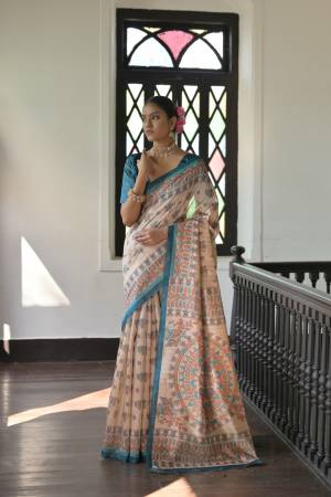 Look Pretty Wearing This Lovely Designer  Saree