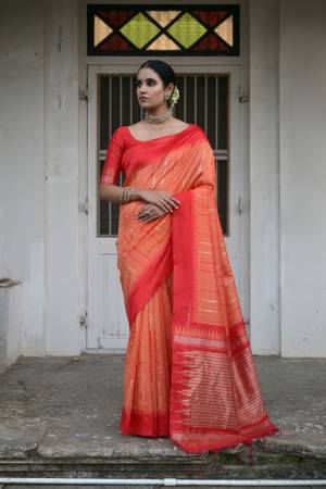 Look Pretty Wearing This Lovely Designer  Saree