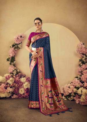 Look Pretty Wearing This Lovely Designer  Saree