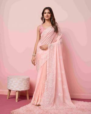 Look Pretty Wearing This Lovely Designer  Saree