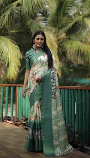 Look Pretty Wearing This Lovely Designer  Saree