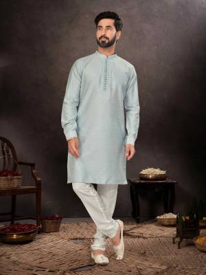 Shine Bright In This Designer Readymade Mens Wear Kurta Here