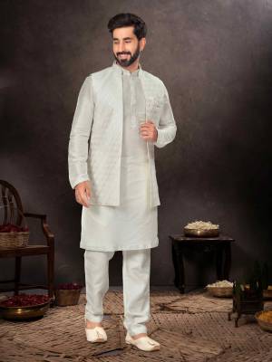 Shine Bright In This Designer Readymade Mens Wear Kurta Here