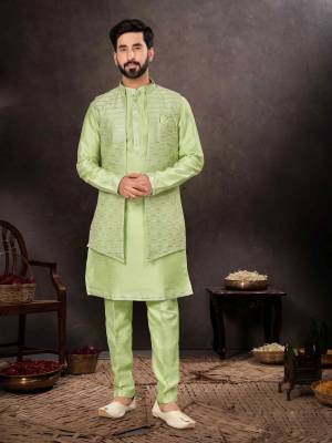 Shine Bright In This Designer Readymade Mens Wear Kurta Here