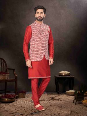 Shine Bright In This Designer Readymade Mens Wear Kurta Here