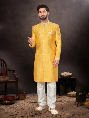 Shine Bright In This Designer Readymade Mens Wear Kurta Here