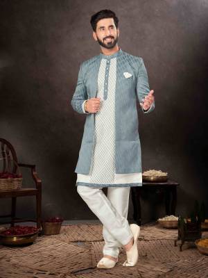 Shine Bright In This Designer Readymade Mens Wear Kurta Here