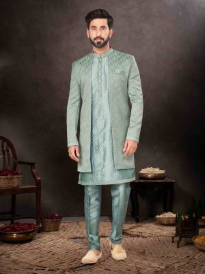 Shine Bright In This Designer Readymade Mens Wear Kurta Here