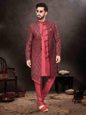 Shine Bright In This Designer Readymade Mens Wear Kurta Here