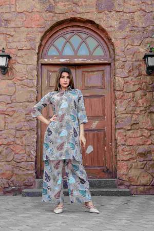 Shine Bright In This Beautiful Designer Readymade  kurti 